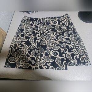 White Stag Black and Cream Floral Mini Short Skirt